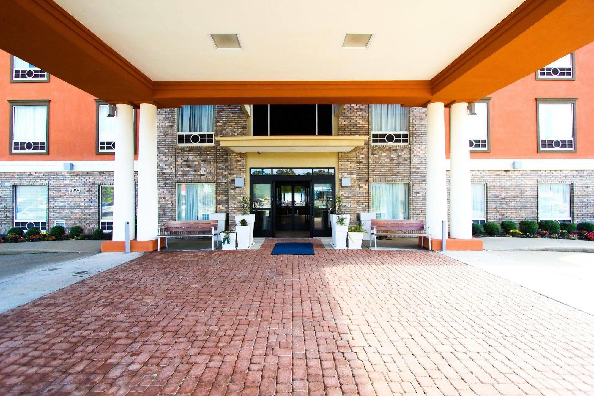 Holiday Inn Express Hotel & Suites Nacogdoches By Ihg Exterior foto