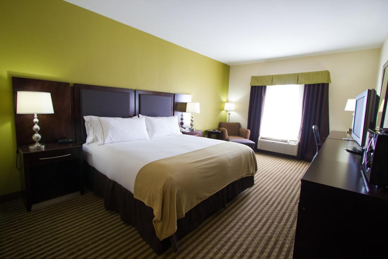 Holiday Inn Express Hotel & Suites Nacogdoches By Ihg Exterior foto