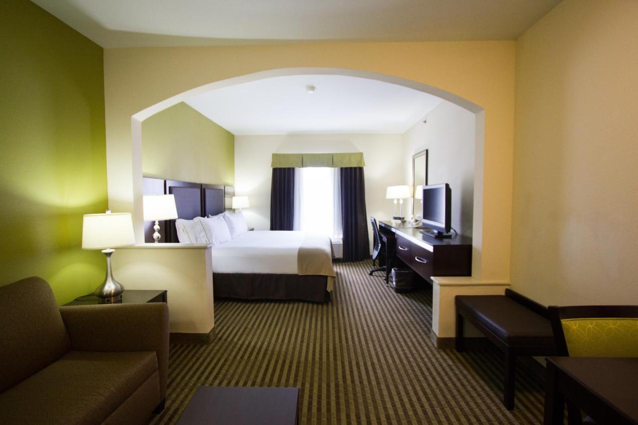 Holiday Inn Express Hotel & Suites Nacogdoches By Ihg Exterior foto